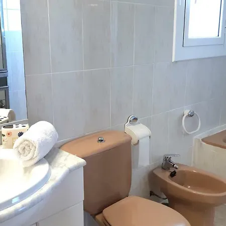 Βίλα Montbarbat Sleeps 8 Wifi