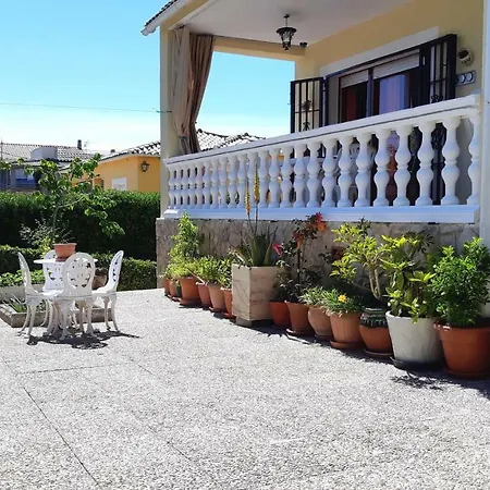 Montbarbat Sleeps 8 Wifi * Mont Barbat