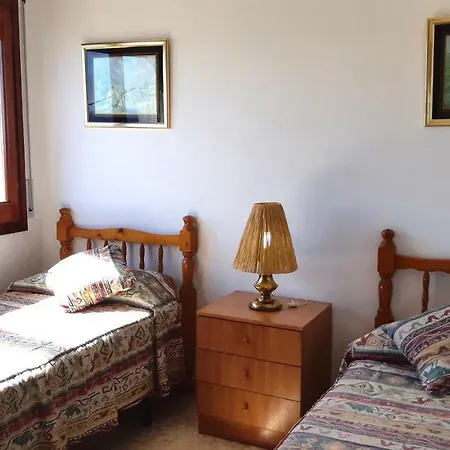 Montbarbat Sleeps 8 Wifi * Mont Barbat